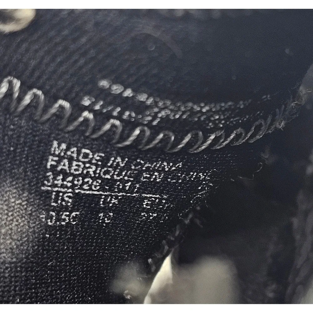 Nike color black